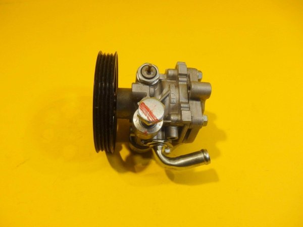 Suzuki Jimny Original Servopumpe Hydraulikpumpe 49100-81A40